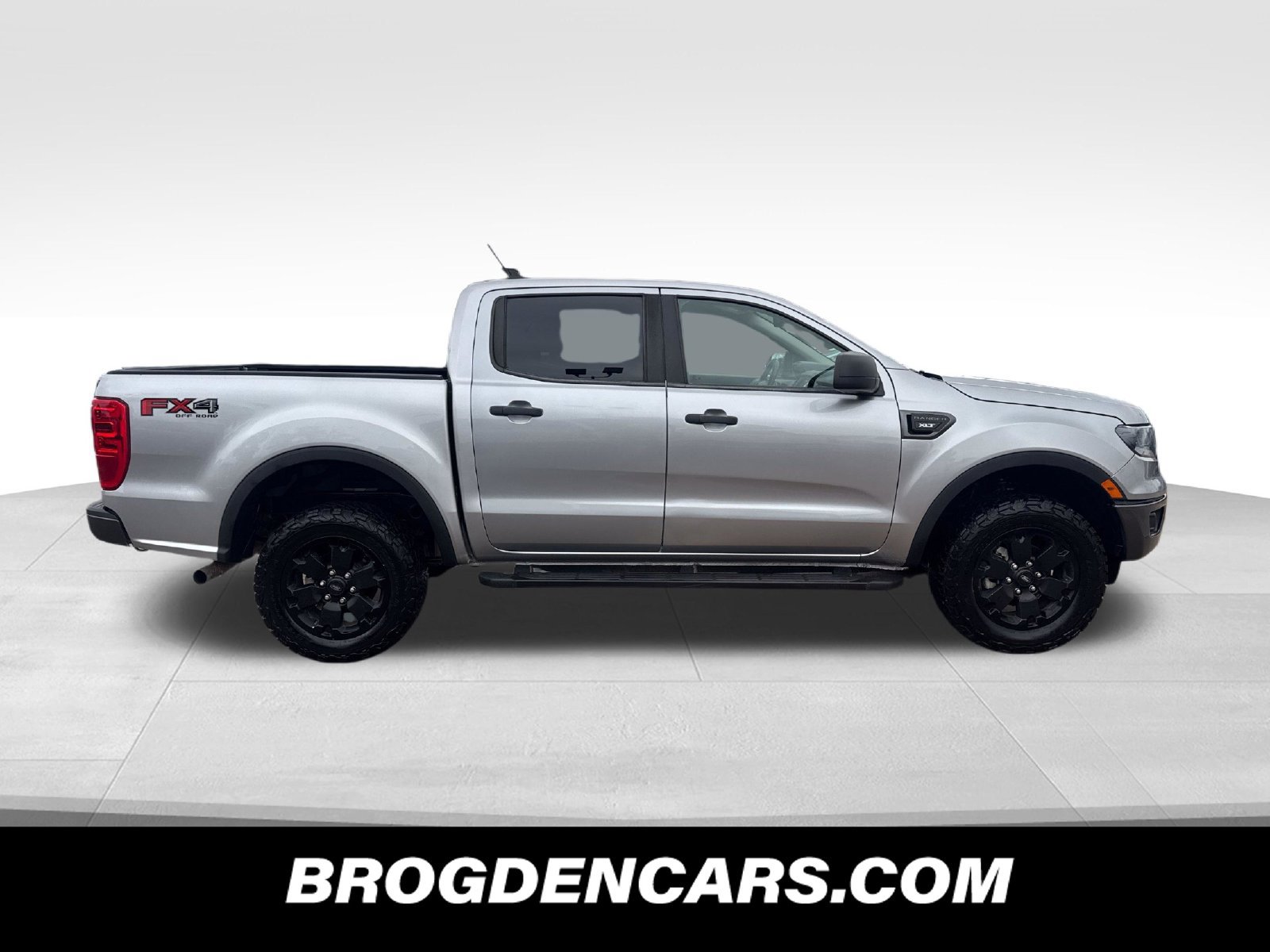 Used 2022 Ford Ranger XLT w/ Equipment Group 301A Mid AWD/4WD image 2