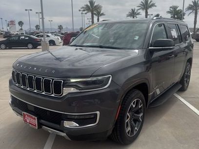 Used 2023 Jeep Wagoneer Series III w/ Preferred Equipment Group