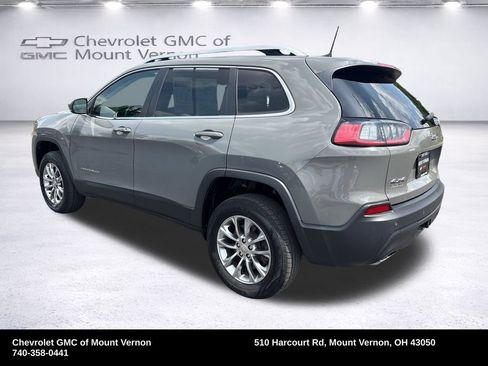 Used 2021 Jeep Cherokee Latitude Lux w/ Trailer Tow Group AWD/4WD image 3