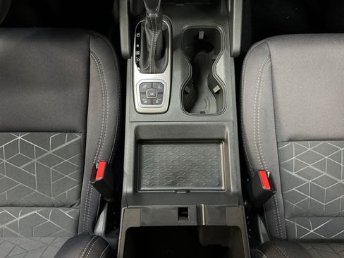 New 2026 Nissan Frontier SV w/ Tow Package image 24