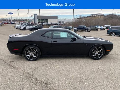 Used 2015 Dodge Challenger R/T Plus image 7
