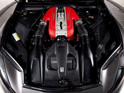 Certified 2018 Ferrari 812 Superfast image 15