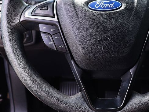 Used 2020 Ford Fusion SE image 49