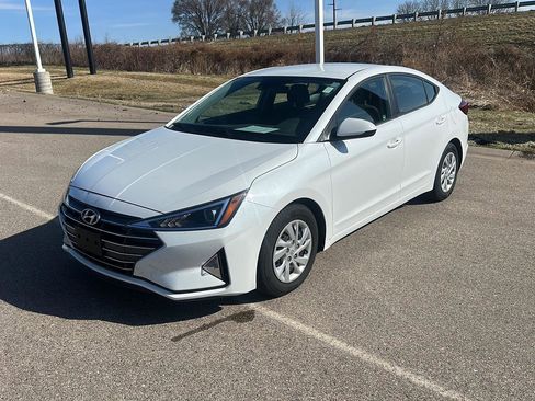 Used 2020 Hyundai Elantra SE w/ Cargo Package (C1) image 7