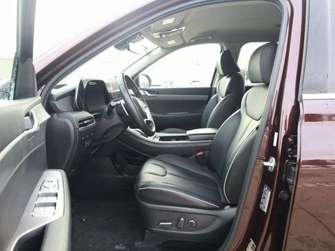 Used 2024 Hyundai Palisade SEL image 13