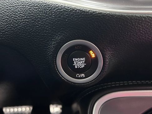 Certified 2022 Dodge Challenger R/T Scat Pack w/ Driver Convenience Group image 8