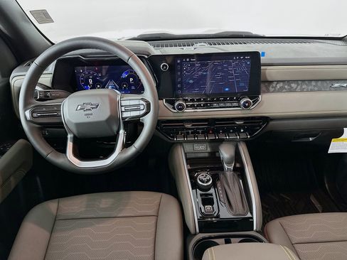 New 2025 Chevrolet Colorado ZR2 w/ Technology Package image 24