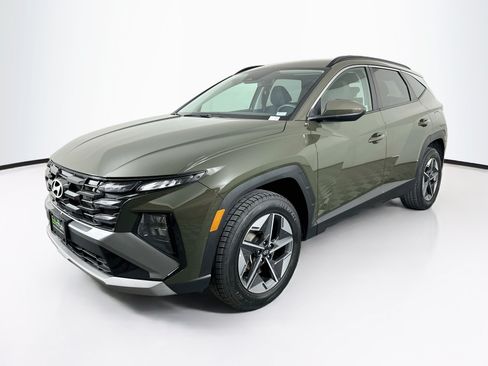 Used 2025 Hyundai Tucson SEL AWD/4WD image 3
