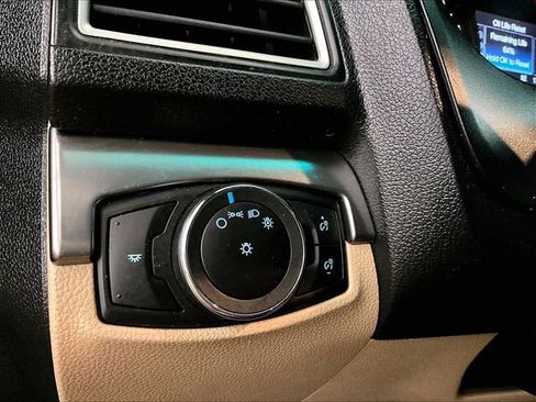 Used 2016 Ford Explorer 4WD image 32