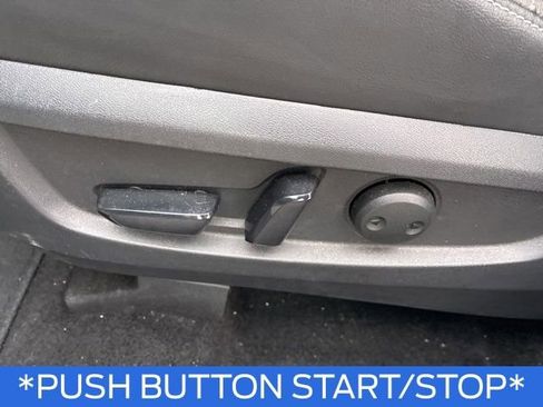 Used 2019 INFINITI QX50 Essential w/ Premium Heat Package image 12