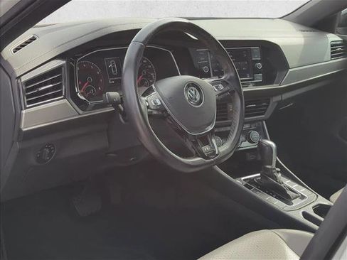 Used 2019 Volkswagen Jetta R-Line image 8