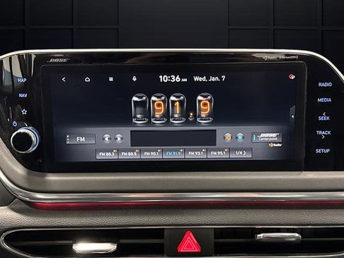 Used 2022 Hyundai Sonata Limited image 17