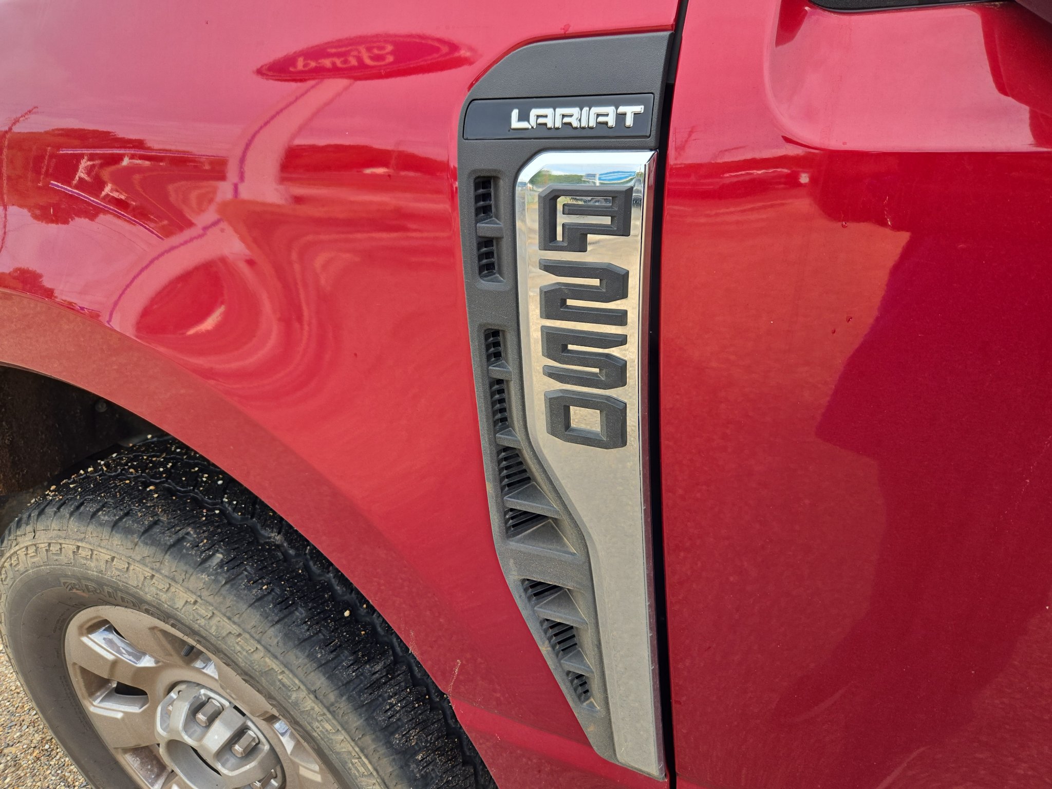 Used 2025 Ford F250 Lariat w/ Lariat Ultimate Package AWD/4WD image 9