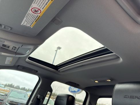 Used 2016 GMC Sierra 2500 Denali w/ Duramax Plus Package image 24