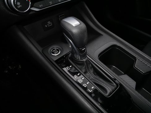 Used 2022 Nissan Sentra S image 24