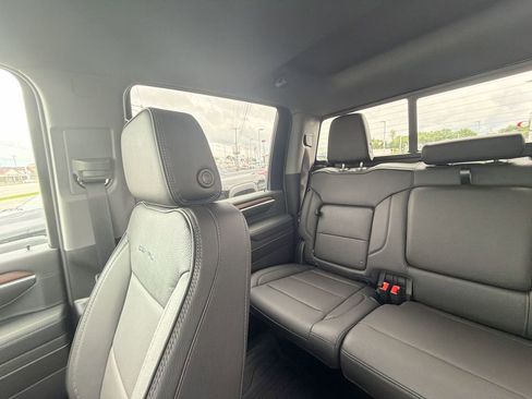 Used 2026 GMC Sierra 2500 Denali w/ Denali Reserve Package AWD/4WD image 12