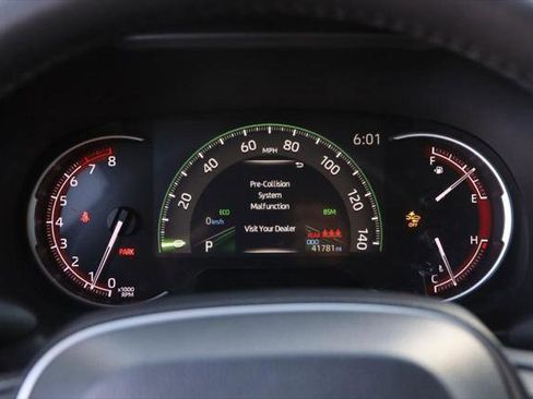 Certified 2025 Toyota RAV4 XLE Premium image 15