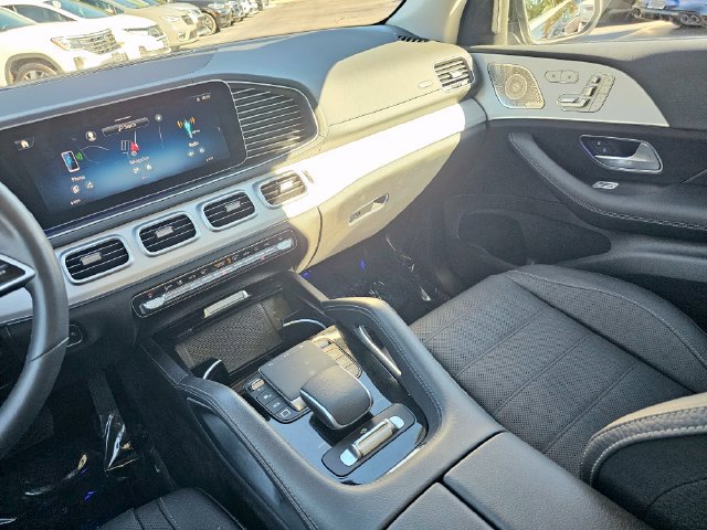 Certified 2026 Mercedes-Benz GLS 450 4MATIC image 38