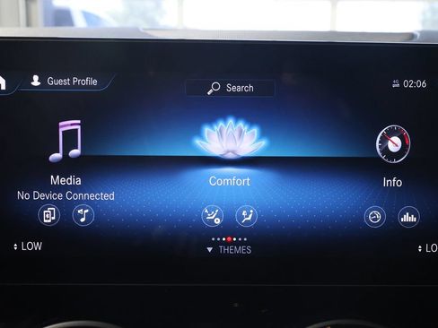 Used 2023 Mercedes-Benz GLA 250 4MATIC image 25