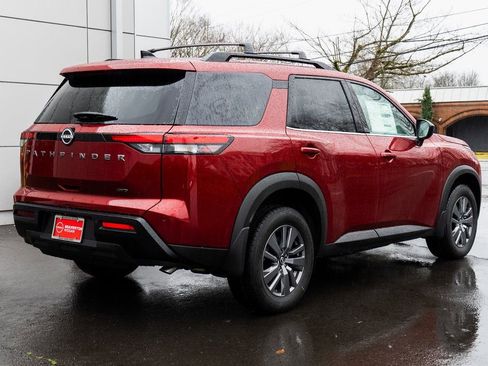 New 2026 Nissan Pathfinder SV image 6