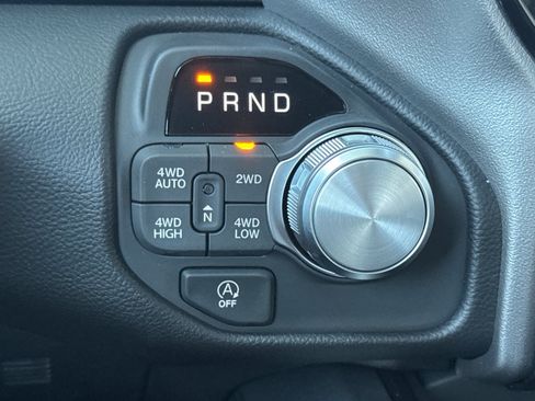 New 2026 RAM 1500 Laramie AWD/4WD image 20