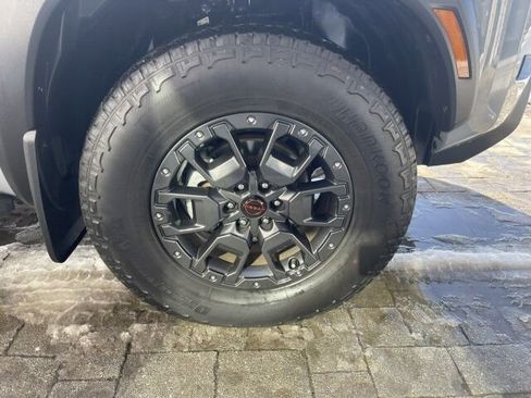 Used 2023 Nissan Frontier PRO-4X w/ Pro-4X Premium Package image 39
