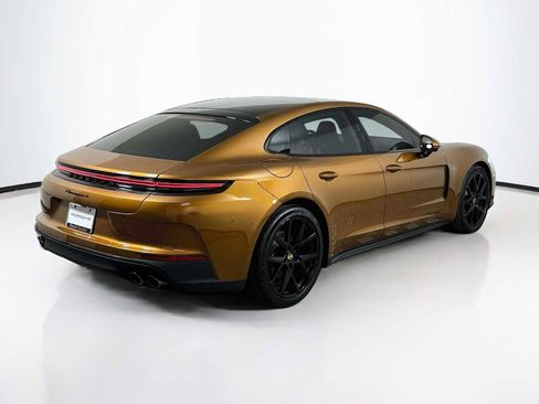 Certified 2025 Porsche Panamera 4 AWD/4WD image 9