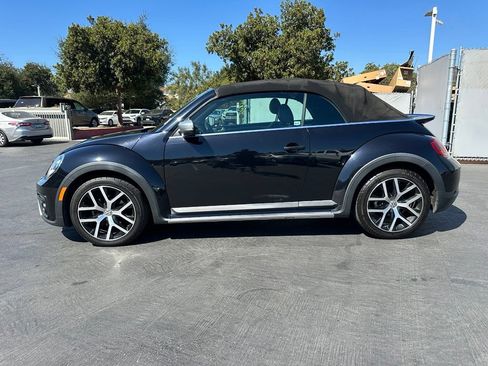 Used 2017 Volkswagen Beetle 1.8T Dune FWD image 2