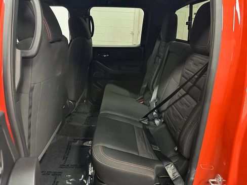 Used 2025 Nissan Frontier PRO-4X w/ Tow Package AWD/4WD image 22