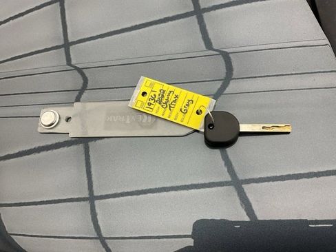 Used 2022 Chevrolet Trax LS w/ Tint and Cruise Package image 12