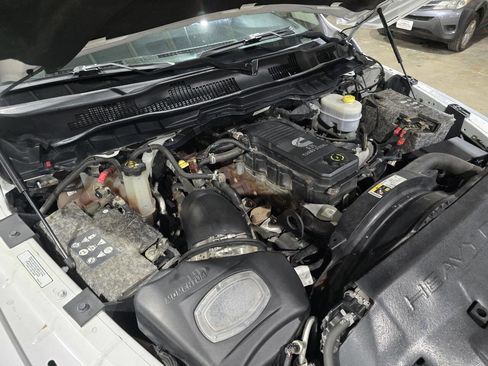 Used 2017 RAM 2500 Laramie w/ Sport Appearance Group image 33