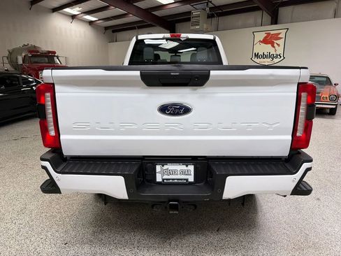 Used 2023 Ford F250 XL w/ STX Appearance Package AWD/4WD image 6