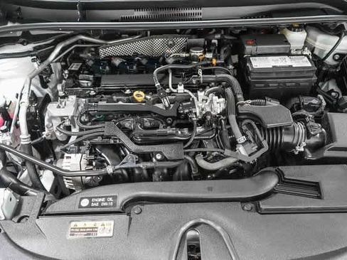 Certified 2023 Toyota Corolla LE image 28