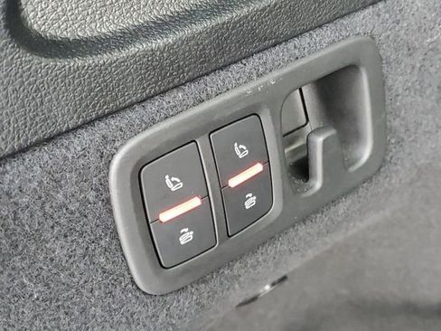 Used 2025 Audi Q7 3.0T Premium Plus image 31
