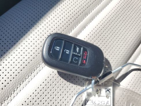 Used 2024 Honda CR-V EX-L image 23