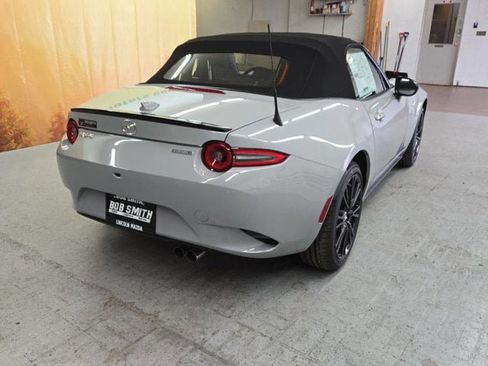 New 2025 MAZDA MX-5 Miata Club image 7