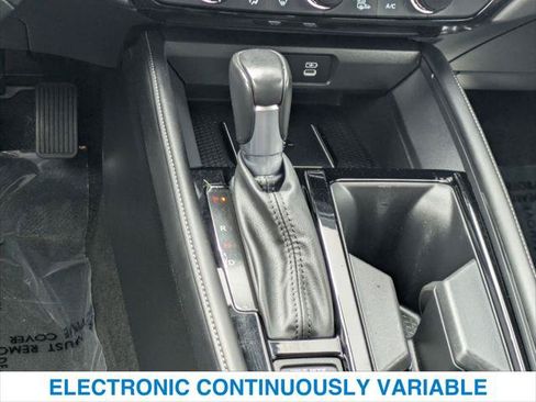 Used 2023 Honda Accord Touring image 19