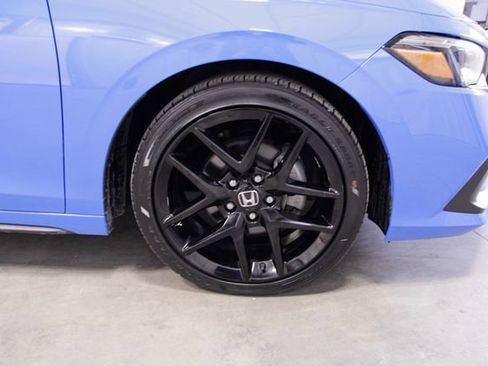 Used 2022 Honda Civic Sport image 12