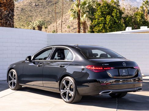 Used 2025 Mercedes-Benz C 300 Sedan image 11