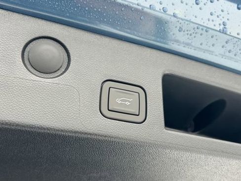 New 2026 Chevrolet Equinox LT w/ Convenience Package II image 38