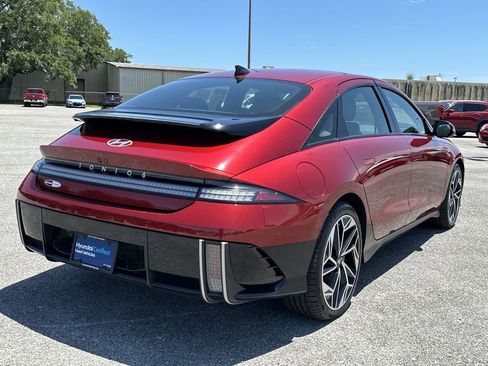 Used 2024 Hyundai Ioniq 6 Limited AWD/4WD image 8