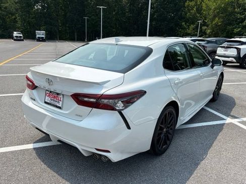 Used 2024 Toyota Camry XSE FWD image 6
