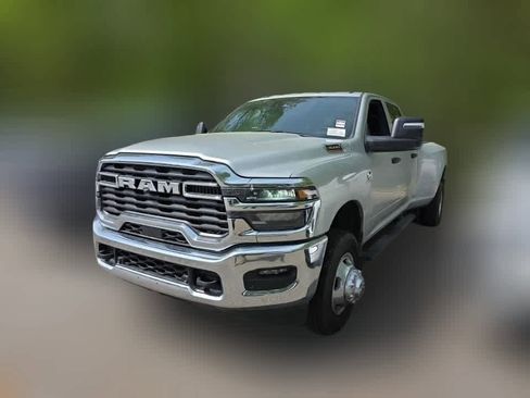 Used 2026 RAM 3500 Tradesman AWD/4WD image 2