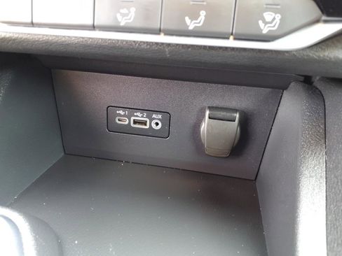 Used 2022 Nissan Sentra SV image 18