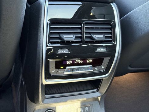 New 2026 BMW X7 xDrive40i w/ Executive Package image 36