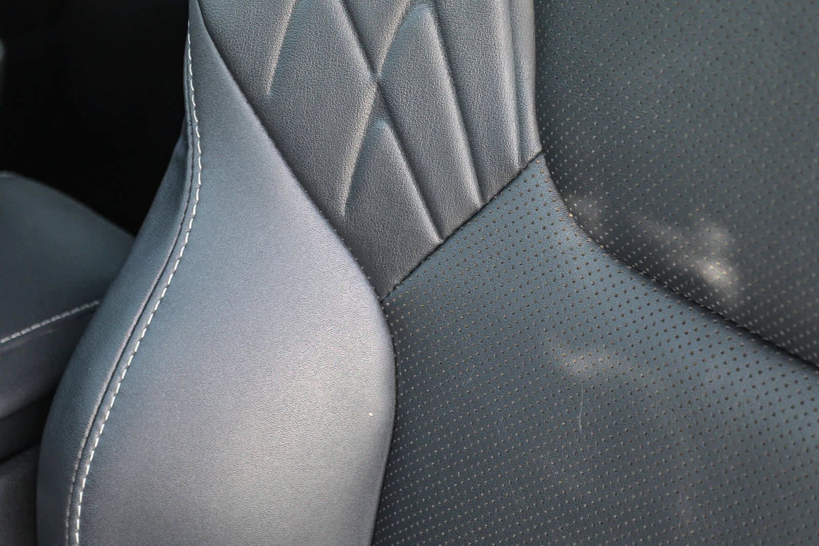 Used 2025 Lexus RX 350 Premium w/ Convenience Package FWD image 28