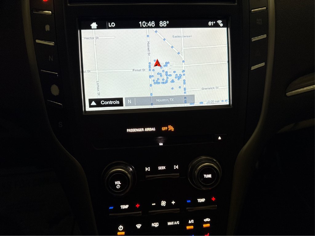 Used 2017 Lincoln MKC Reserve FWD image 37