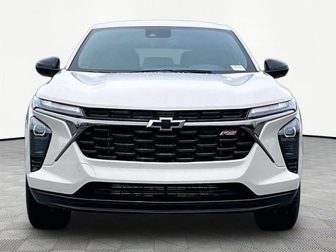 New 2026 Chevrolet Trax RS w/ Driver Confidence Package FWD image 2