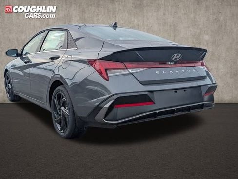 New 2026 Hyundai Elantra SEL Sport image 6