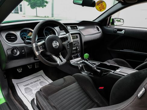 Used 2013 Ford Mustang Boss 302 w/ Boss 302 Accessory Pkg image 3